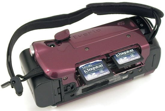 Видеокамера JVC GZ-HM446
