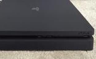 Опубликованы фотографии консоли и упаковки PlayStation 4 Slim