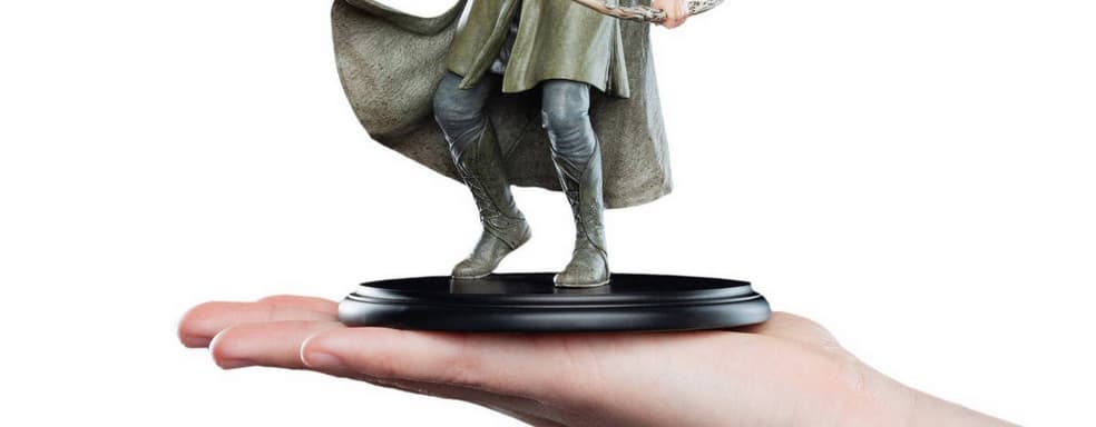 «Они уносят хоббитов в Изенгард!»: Weta Workshop показала статую Леголаса из «Властелина колец»