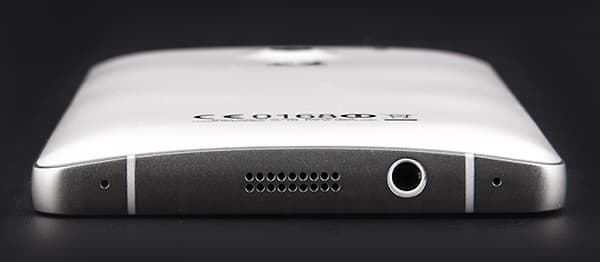 Обзор смартфона Huawei Ascend D2