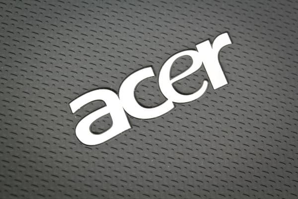 Ноутбук Acer Aspire 5560G