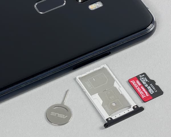 Смартфон Asus Zenfone 3 (ZE552KL)