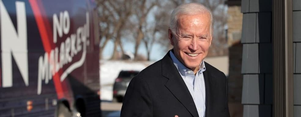 Президента США просят не дать Microsoft купить Activision