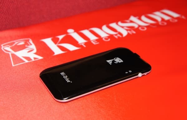 Kingston Wi-Drive передняя панель