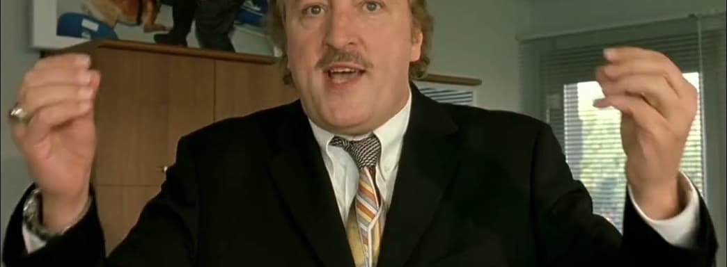 [Video] Macron señaló a los culpables / Starfield contra NVIDIA / Un buen Cyberpunk 2077 / World of Tanks 2