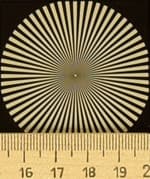 Объектив Nikon AF-S DX Nikkor 18–55mm f/3.5–5.6 G VR II, фокусное расстояние 27 мм, f/8, центр кадра