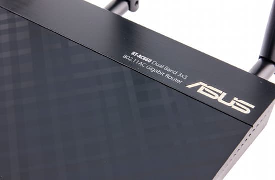 Внешний вид беспроводного роутера Asus RT-AC66U