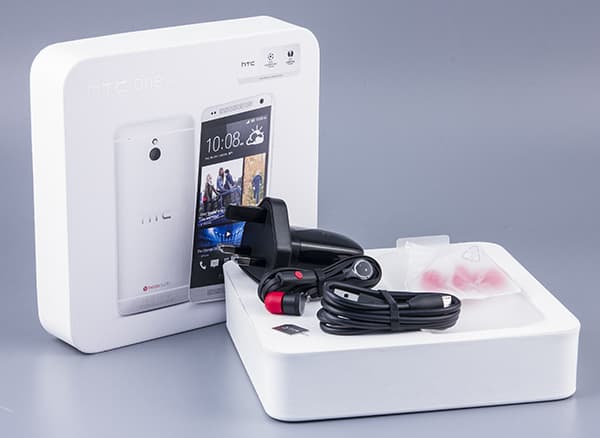 Обзор смартфона HTC One mini