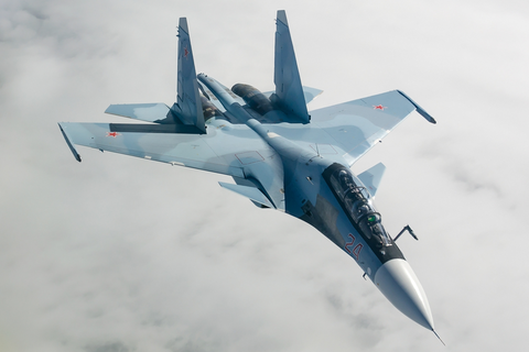Истребитель ВКС России перехватил стратегический бомбардировщик США B-1B Lancer