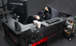 Игровые кресла устарели – встречайте игровую кровать!