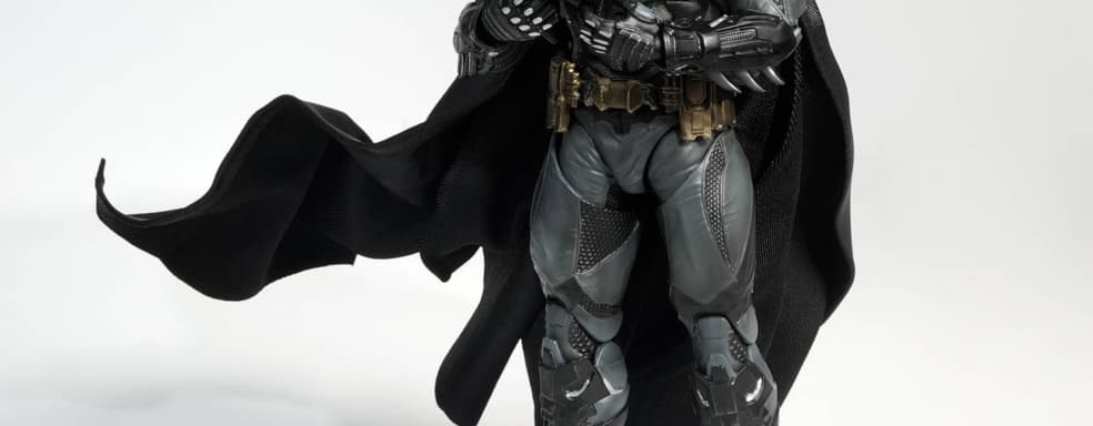 Темный рыцарь Готэма: LPZZ выпустила фигурку Бэтмена из игры Batman: Arkham Knight