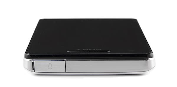 обзор смартфона Sony Xperia V