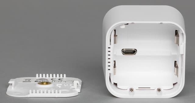 Внешний вид Aeotec MultiSensor 6 (ZW100-C) Внешний вид Aeotec MultiSensor 6 (ZW100-C)