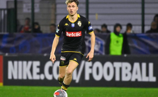 Футболист Александр Головин попал в список лучших игроков сезона Лиги 1 в EA Sport FC 24