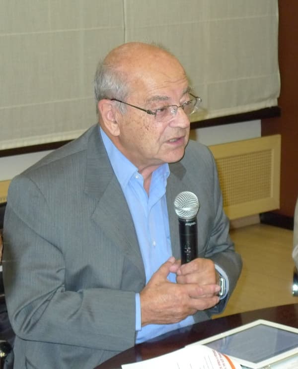 Дмитрий Зимин