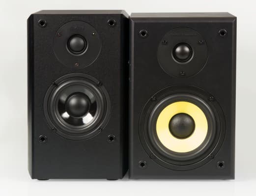 Участники обзора Sven Stream Light, Thonet&Vander Kurbis