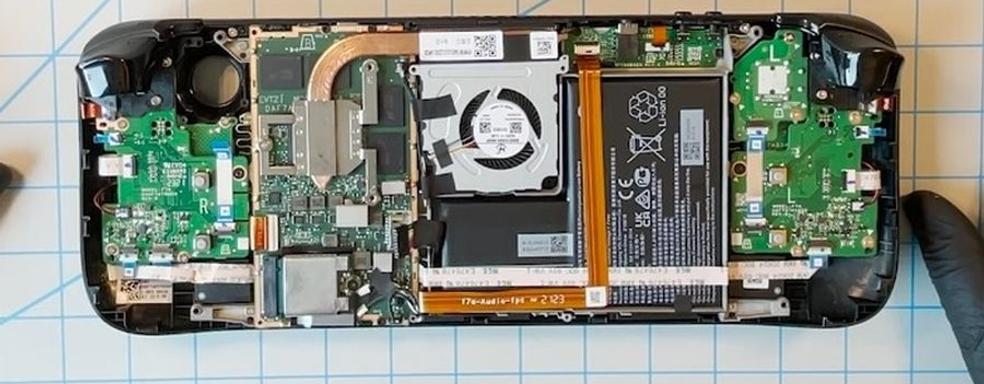 Valve частично разобрала Steam Deck. Что внутри у портативной консоли