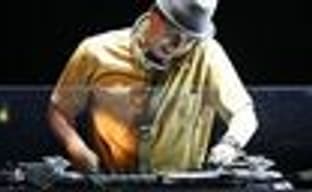 Activision издаст DJ Hero