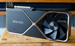 У AMD неадекватная цена видеокарт, как и у NVIDIA. Производители стремительно обгоняют инфляцию