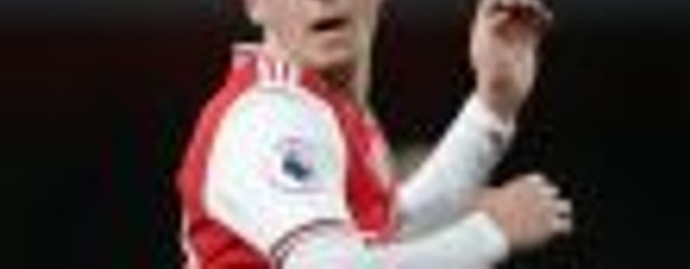 Известного футболиста удалили из китайской версии PES 2020