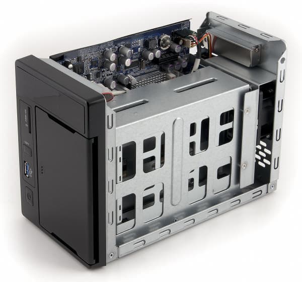 Конструкция Thecus N2800 Конструкция Thecus N2800