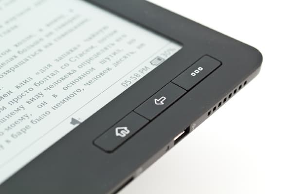 Электронная книга ASUS Eee Reader DR-900W