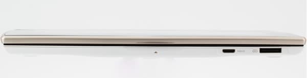 Вид справа планшета ASUS Eee Pad Slider