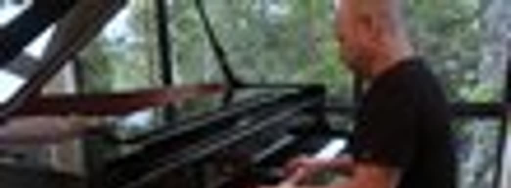 Заглавная музыкальная композиция Fallout 4 в исполнении композитора