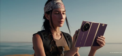 Такого смартфона больше нет ни у кого. Представлен складываемый втрое Huawei Mate XTs Extraordinary Master с экранами диагональю от 6,4 до 10,2 дюйма