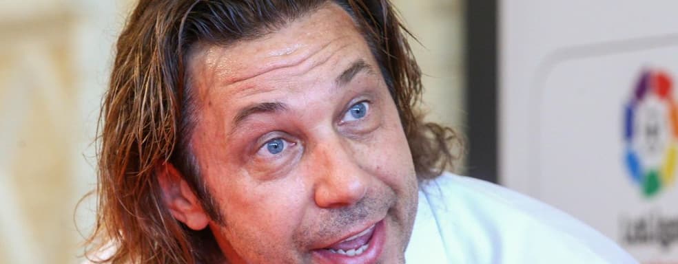 «Это ненастоящий спорт. Там ничего не надо делать: ни бегать, ни прыгать». Александр Мостовой прокомментировал победу Team Spirit