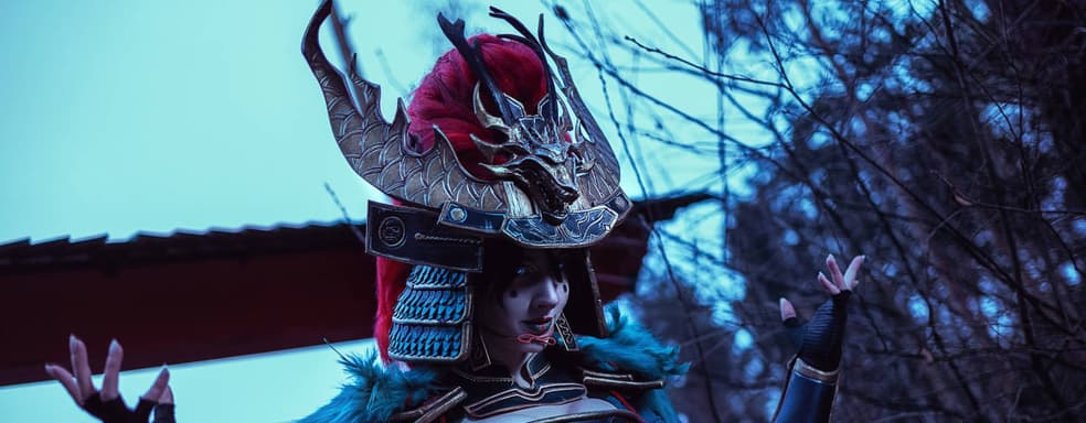 Убийца демонов: косплеерша предстала в образе Харимы из игры RAID: Shadow Legends