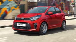 Корейский двухпедальный хетчбэк с хорошим оснащением по цене Lada Vesta. Kia Picanto в Казахстане оказался на полмиллиона рублей дешевле, чем в России