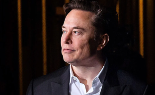 Илон Маск пробежал новое подземелье в Diablo 4 на максимальном уровне