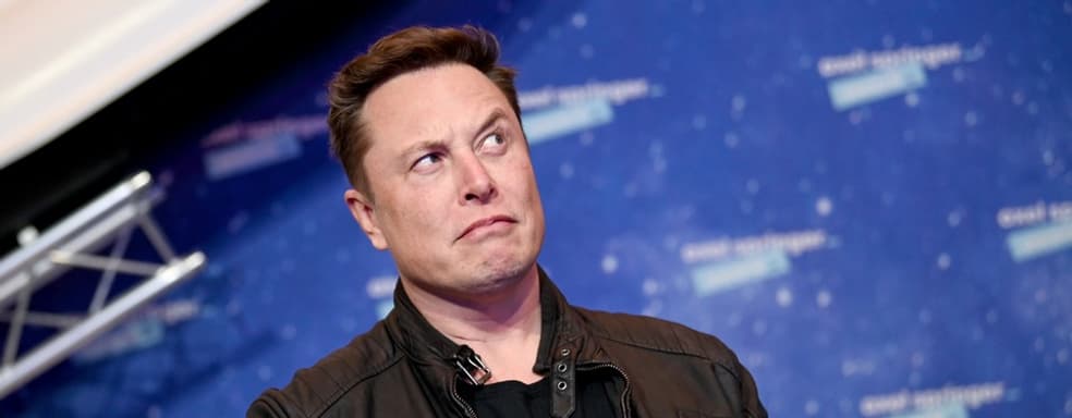 Илона Маска удивили баны за женские трусики в Elden Ring