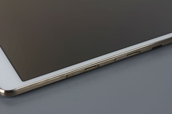 Внешний вид планшета Samsung Galaxy Tab S 8.4