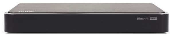 Внешний вид QNAP HS-210 Внешний вид QNAP HS-210