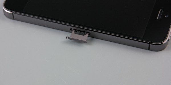 Нижняя грань iPhone 5s