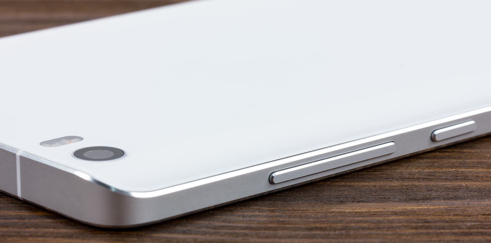 Внешний вид Xiaomi Mi Note Внешний вид Xiaomi Mi Note