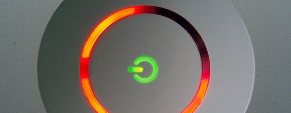 Microsoft released Power On: The Story of Xbox films about the history of consoles. They are available with subtitles