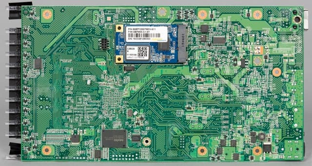 Печатная плата накопителя Drobo 5N