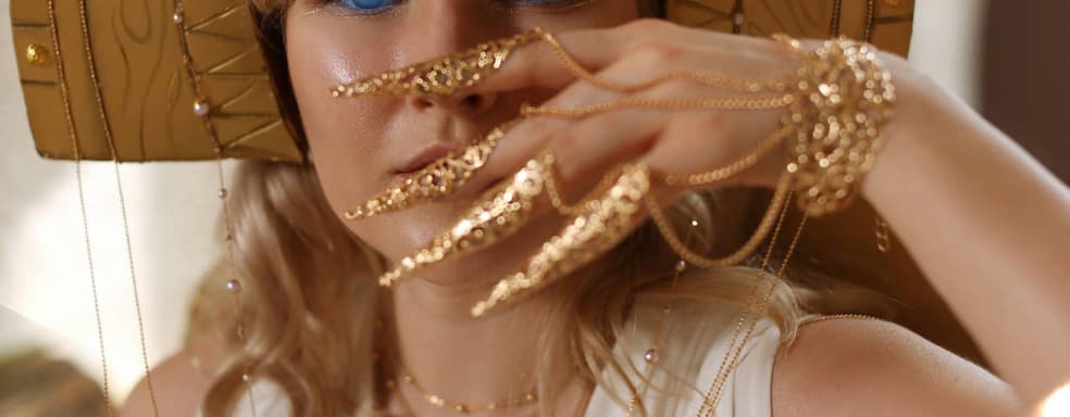 Биограф Муад'Диба: модель показала косплей принцессы Ирулан Коррино из вселенной «Дюны»