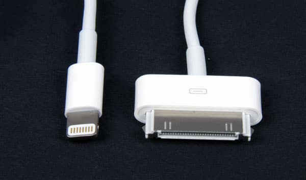 Кабели iPhone 5 и iPhone 4S