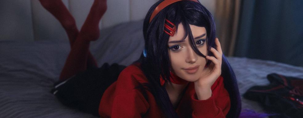 Девушка-тамагочи: косплеерша предстала в образе Миты из хоррора MiSide