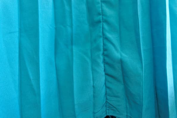 Утюг Redmond SkyIron C250S с управлением через Bluetooth