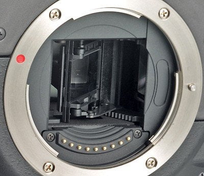 OLYMPUS E-300