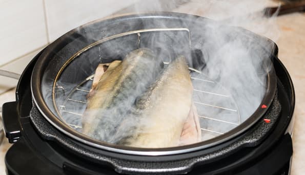 скороварка-коптильня Brand 6060