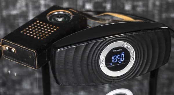 Комплектация колонки Microlab MD310 BT