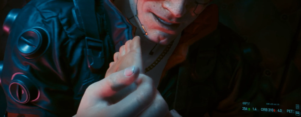 Cyberpunk 2077 Modder Replaces V's Hands with Legs and Shows the Result — Players Appreciate It and Ask for Customization