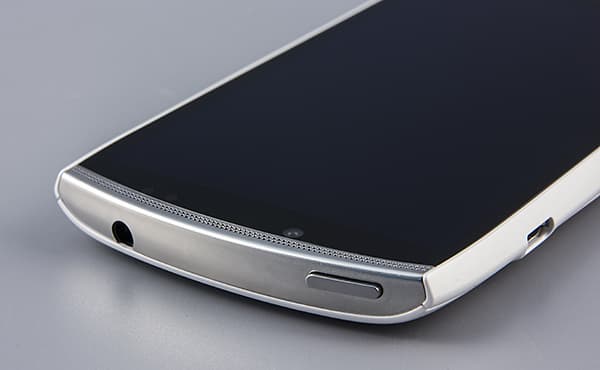 обзор смартфона Acer S500