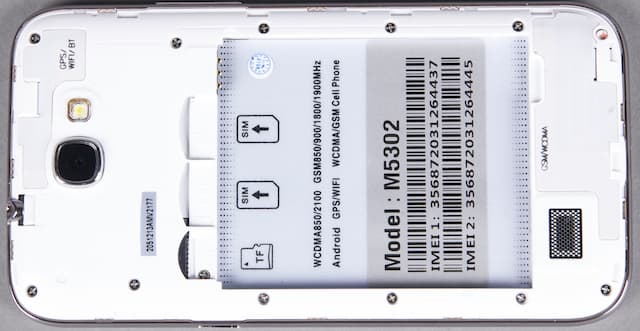 Внешний вид IRU M5302